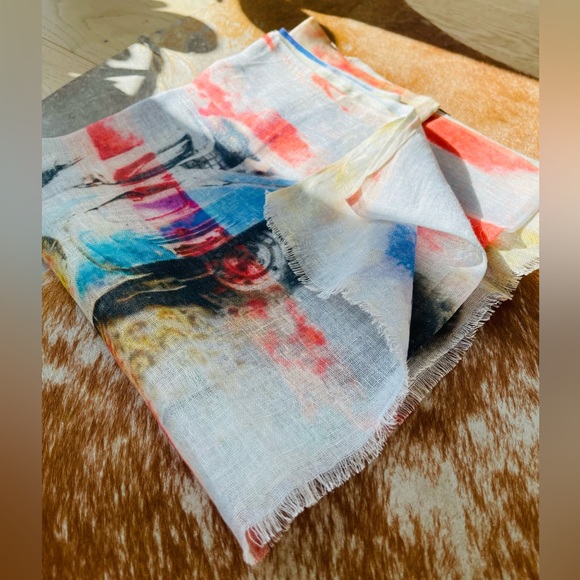 TILO Scarves Linen Summer Dreams. Sweet Vespa print 100% linen. Charming! - Picture 8 of 12